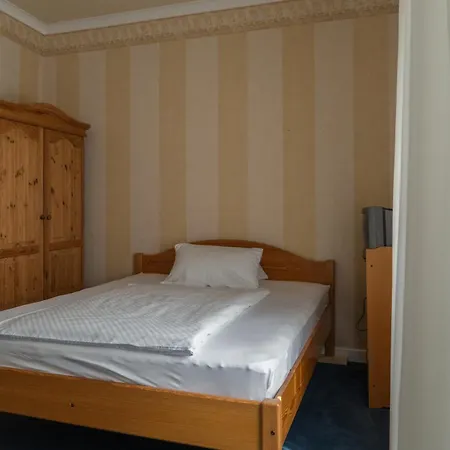 Arnoth Hotel 3*